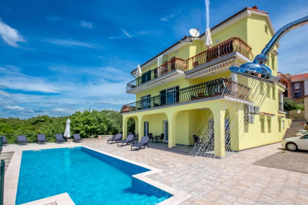 Luxury Apartments Kostrena With Pool 2 Eksteriør billede