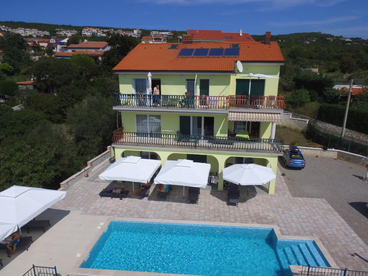 Luxury Apartments Kostrena With Pool 2 Eksteriør billede